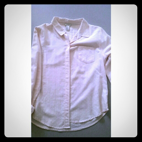 Light pink w/ white polka dots button up