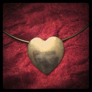 Heart shaped choker