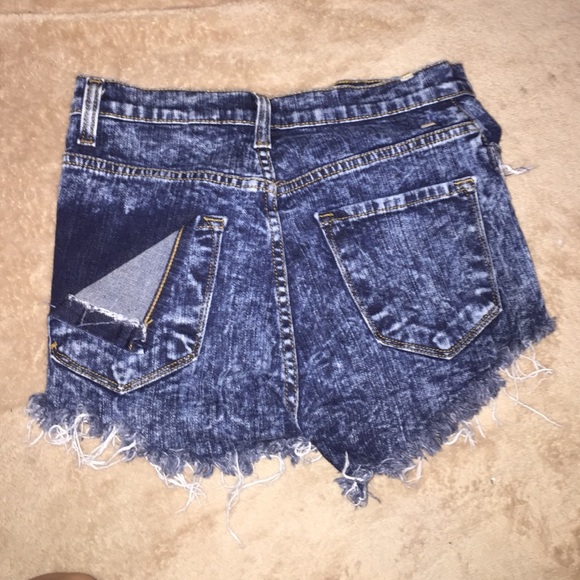 High wasted shorts - Picture 2 of 2