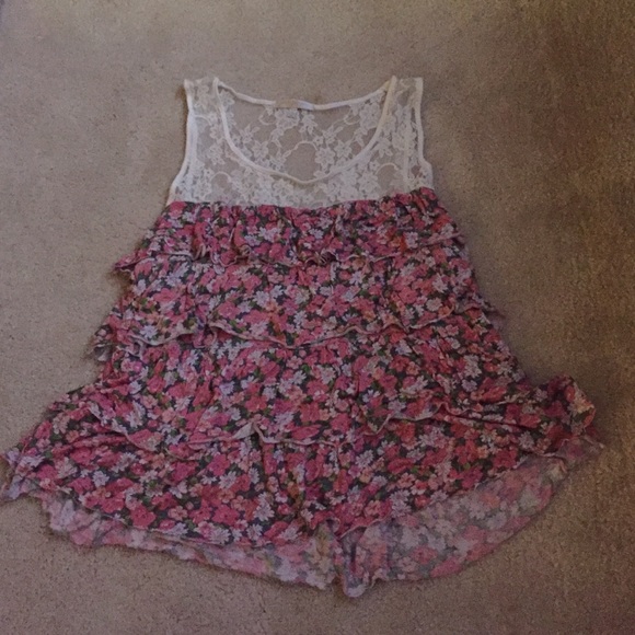 Pink Flowered Lace Ruffle Top