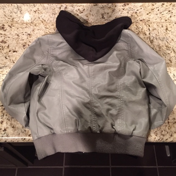 ⛔️SOLD⛔️ OBEY Leather Bomber Jacket Hoodie - Picture 3 of 4