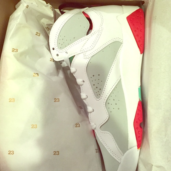 Jordan Shoes - 🎉SOLD ON Ⓜ️🎉Jordan 7 hare