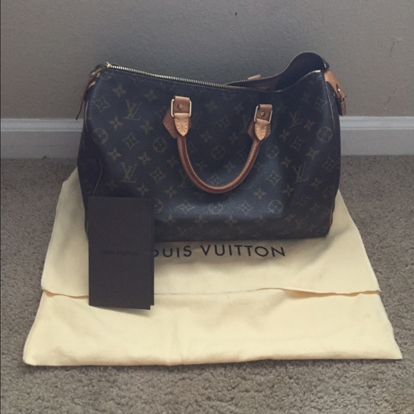 Louis Vuitton speedy 35! $600 through 🅿️🅿️