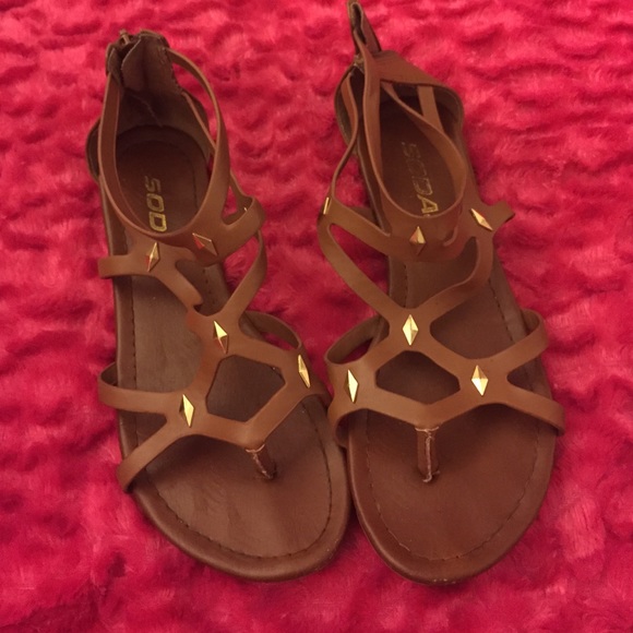 Tan gold sandals