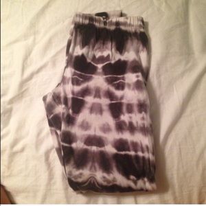 Tie dye leggings!