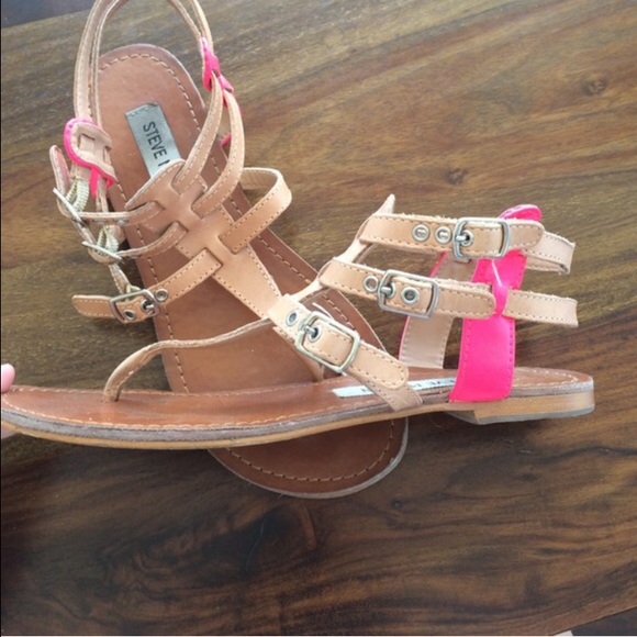 Steve Madden sandals