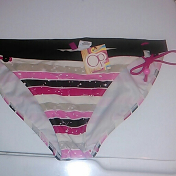 Op swimsuit bottoms.perfect w black top