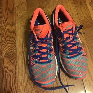Asics Gel Kinsei running shoes, size 8.5, like new