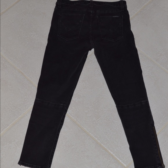 Hudson Capris! - Picture 3 of 4