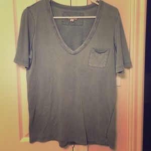Slouchy and drapey GAP tshirt