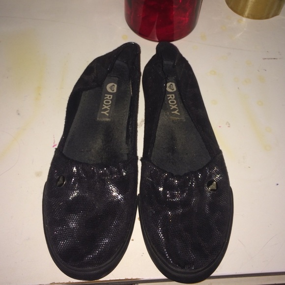 Cute ROXY slip ons worn a couple times:)