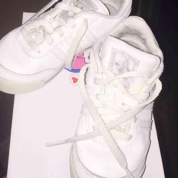 Addias 👀.. 😇 toddler shoes