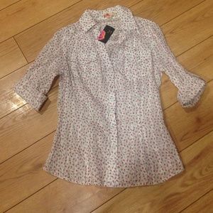 Rose button up