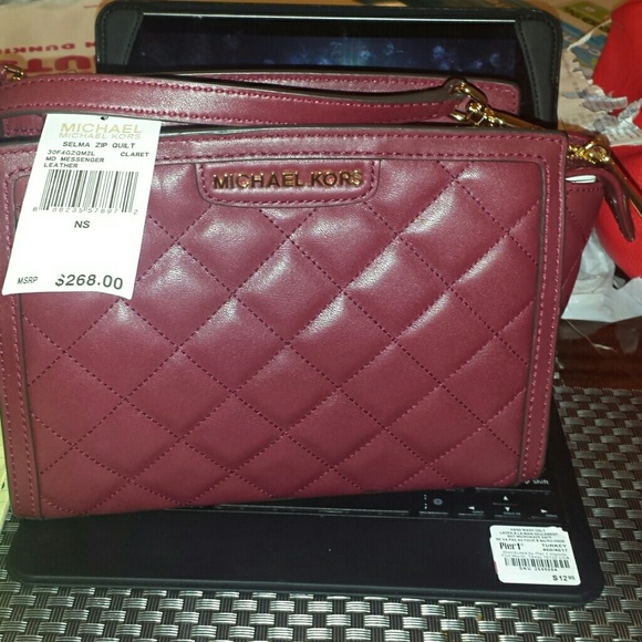 MICHAEL KORS MEDIUM SELMA QUILTED CLARET. - Picture 3 of 4
