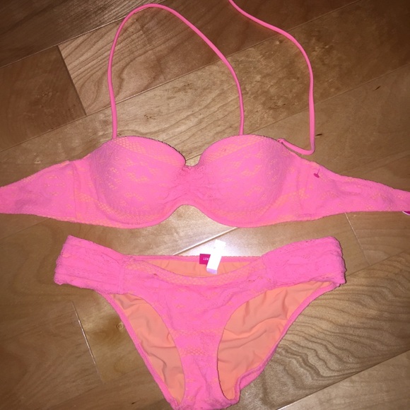 VS Bikini