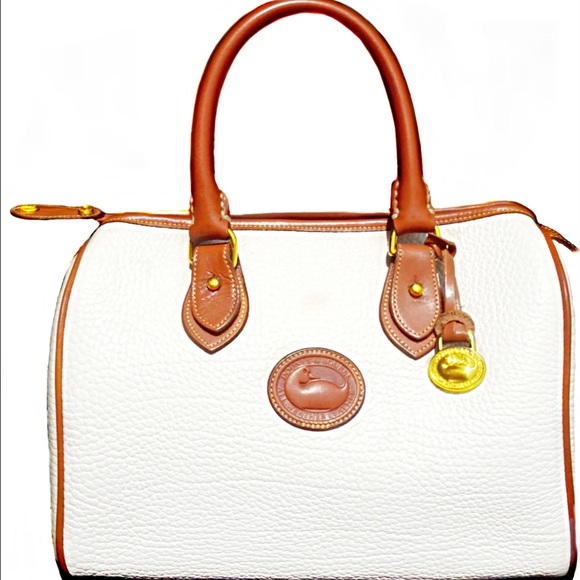 Auth "Vintage New" Dooney & Bourke Satchel "AWL"