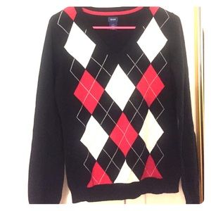 Navy blue, red, & white argyle sweater 🔴