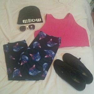 Navy blue kitty seamless capri leggings