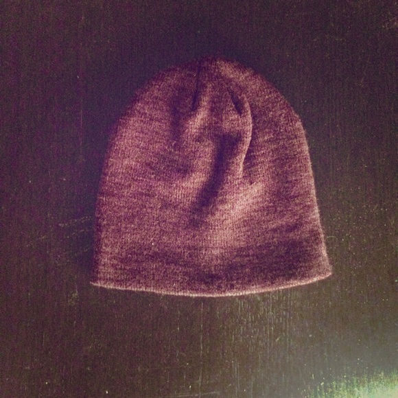 Maroon beanie