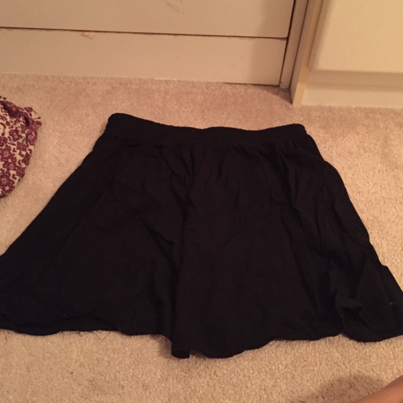 Forever 21 skirt