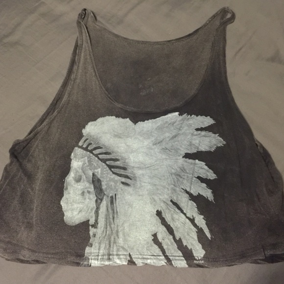 Brandy Melville skull crop top