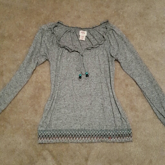 Mossimo xs long sleeve