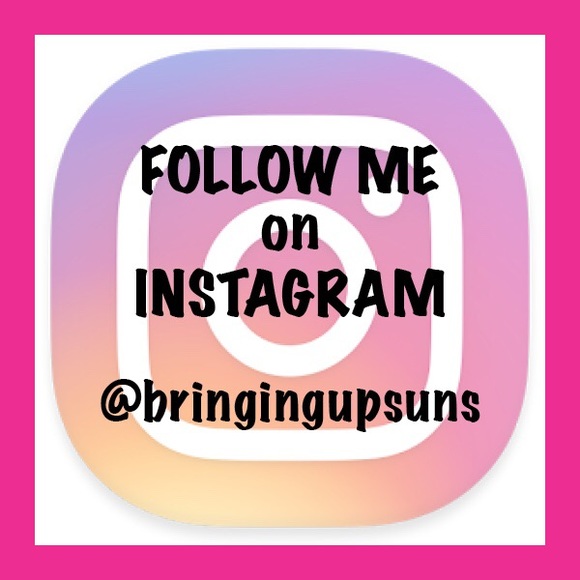 Meet Your Posher, Pearl - Picture 2 of 2