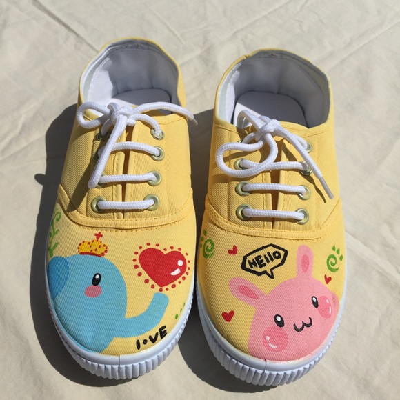 Hand painted lace up sneakers, cute cartoon 🐰🐘 - Picture 2 of 4
