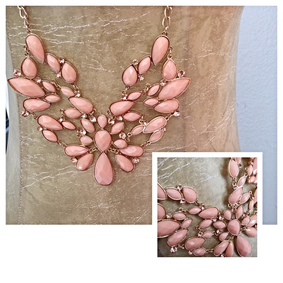 Forever 21 Necklace