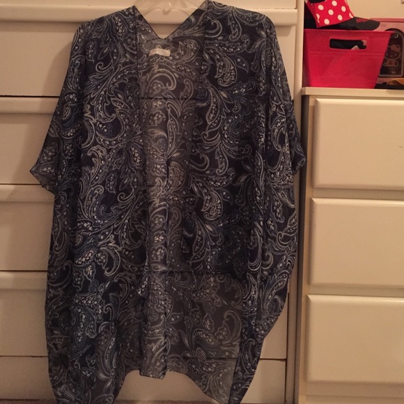 Paisley kimono