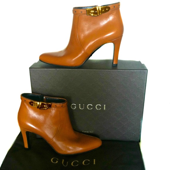 SOLD in my other store Gucci Bootie Luggage color