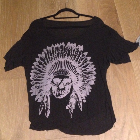 Brandy Melville Tops - Brandy Indian skull tee