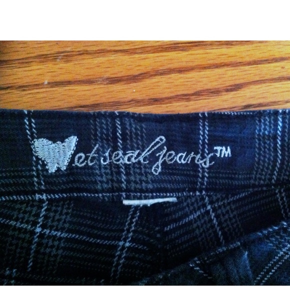 ️⚡️2/$15⚡️WET SEAL PLAID SKINNY PANTS SIZE 7 ❤️ - Picture 3 of 4