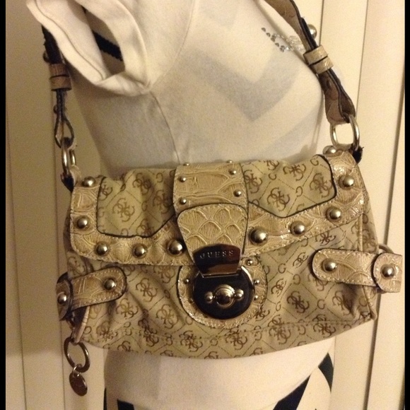 Guess purse