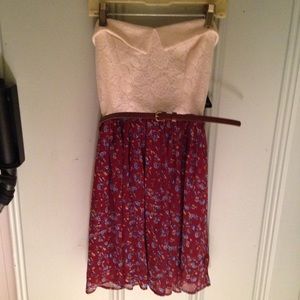 City Triangles Floral/Lace Dress (New)