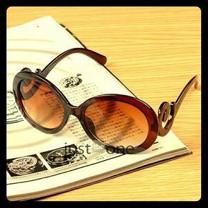 New 2015 Hot Selling Designer Inspired Round Fashi