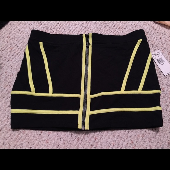 Fox mini skirt