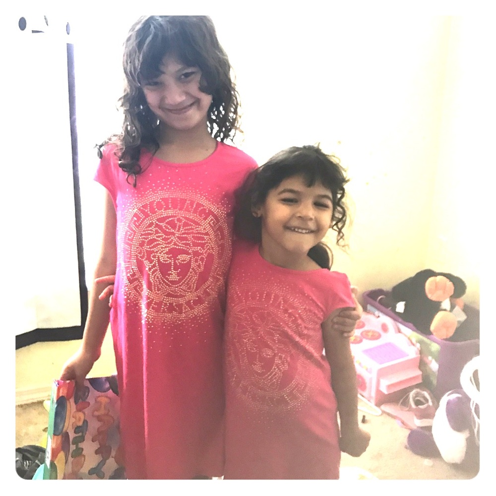 Versace girls❤️❤️❤️