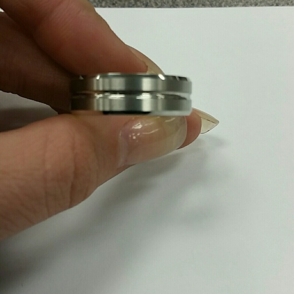 Mens Tungsten Wedding Band