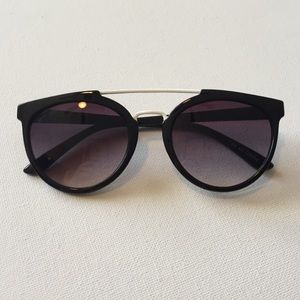 White accented, black plastic aviators