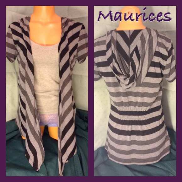 MAURICES HOODED CARDIGAN