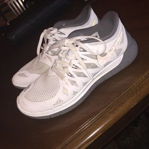 ON HOLD. Nike 5.0 Sneakers, White