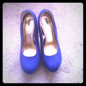 Cobalt blue wedge