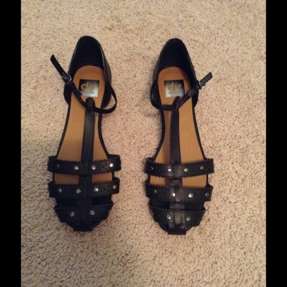 dv Dolce Vita black Zina Sandals