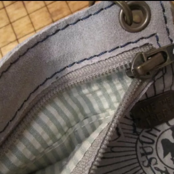 🇺🇸💙”WE THE FREE” FREE PEOPLE LITTLE BAG❤️🇺🇸 - Picture 3 of 4