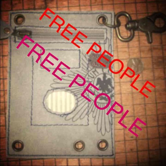 🇺🇸💙”WE THE FREE” FREE PEOPLE LITTLE BAG❤️🇺🇸 - Picture 1 of 4