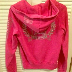 VS pink hoodie