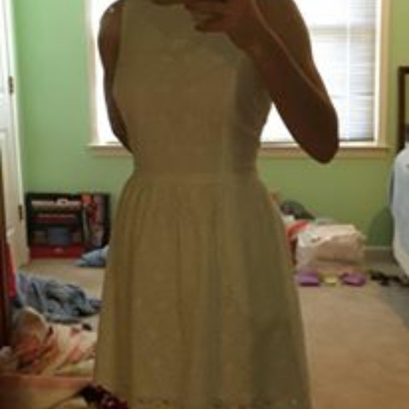 White lily pulitzer dress