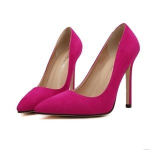 Same day shipping Beautiful pink suede pumps