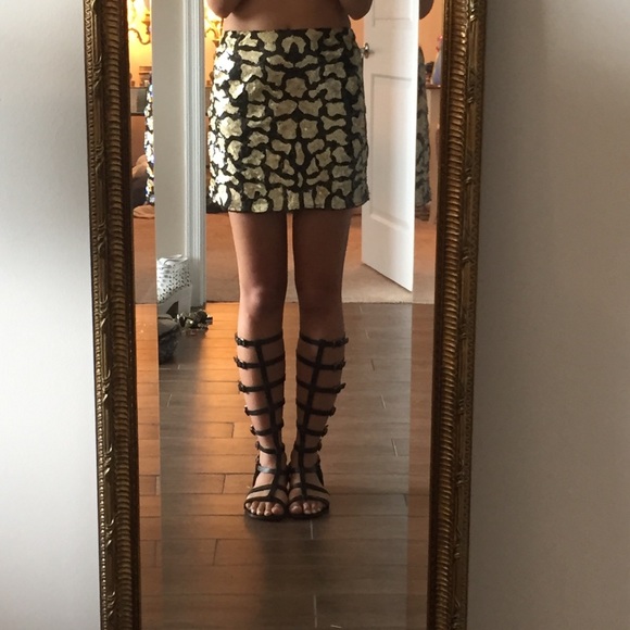 LF Leopard sequin skirt - never worn w tags - Picture 3 of 4